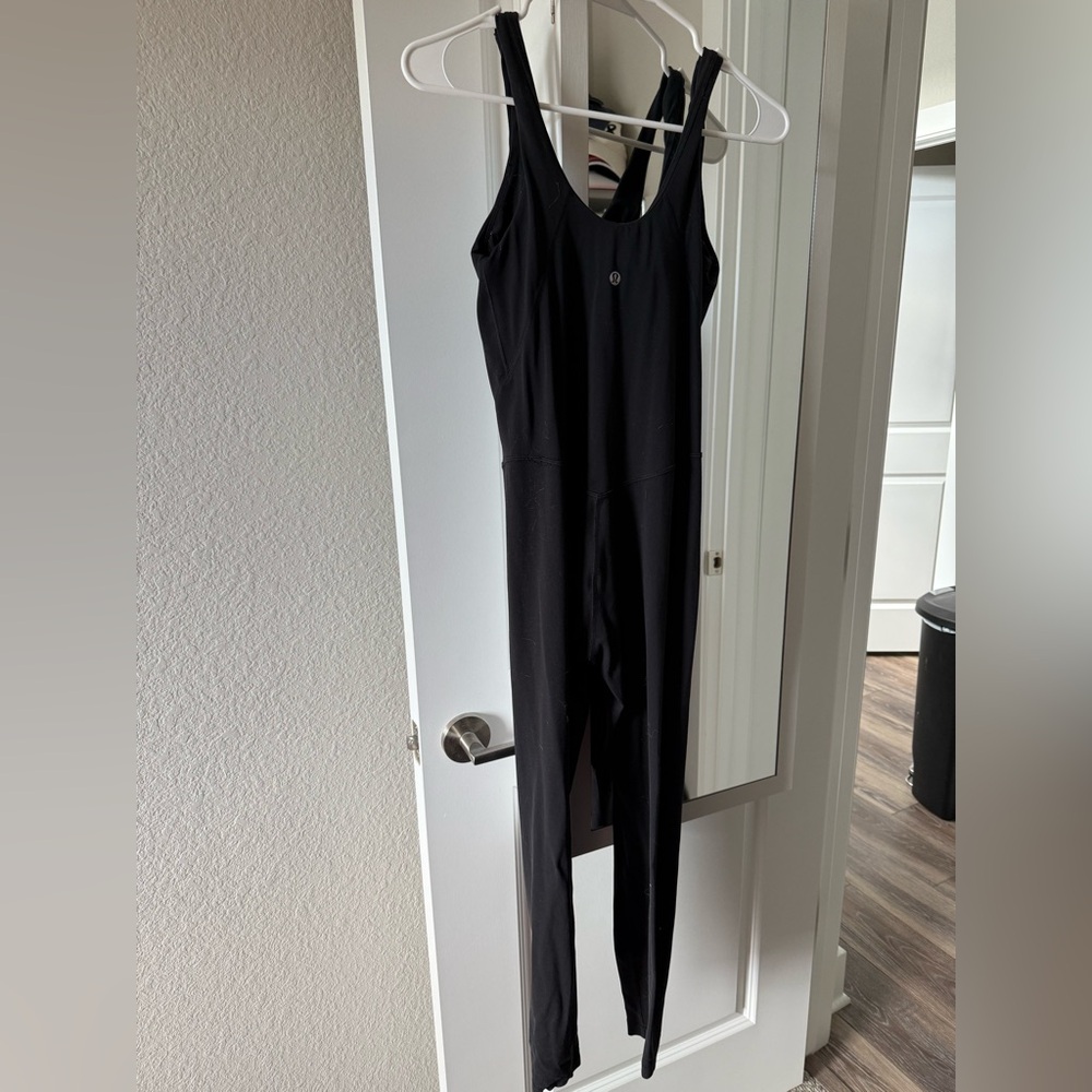 Lululemon One Piece - Picture 4 of 5
